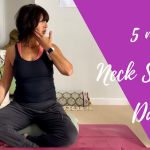 5 DAYS/5 MINUTES SERIES – NECK STRETCHES DAY 1