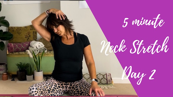 5 DAYS/5 MINUTES SERIES – NECK STRETCHES DAY 2